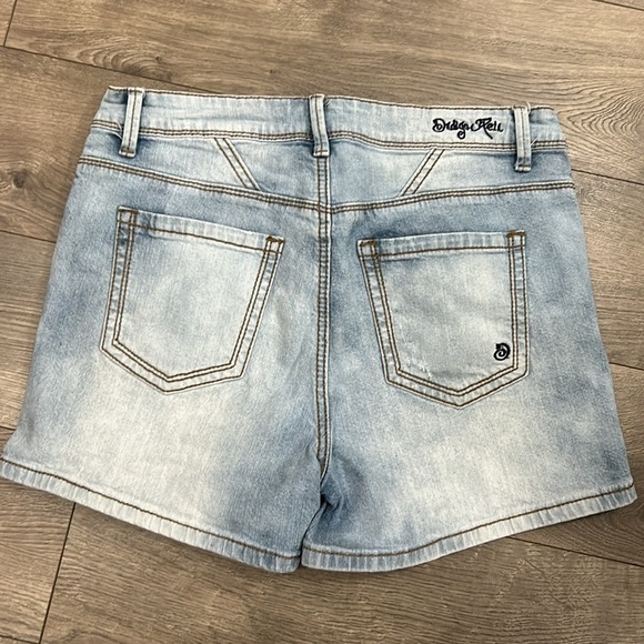 Faded Jean Shorts - Picture 3 of 3
